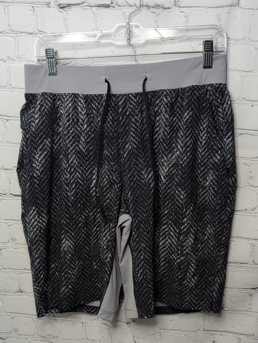 Lululemon T.H.E. Shorts 9" Bleached Herringbone Multi - Picture 3 of 5